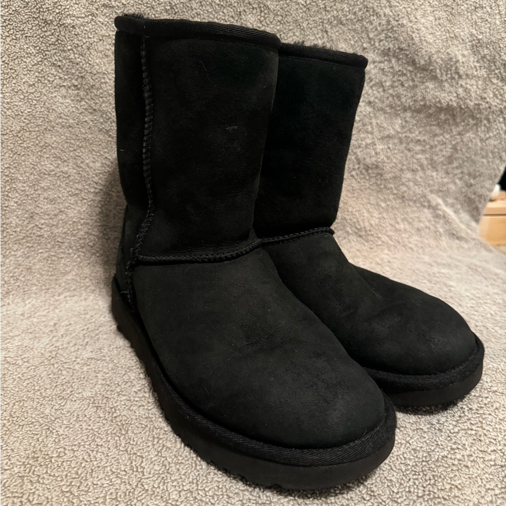 Classic Short Ugg Black boots